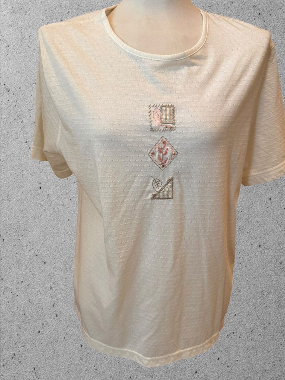 B Blast Petites Embroidered Top M Cottagecore Textured Cream